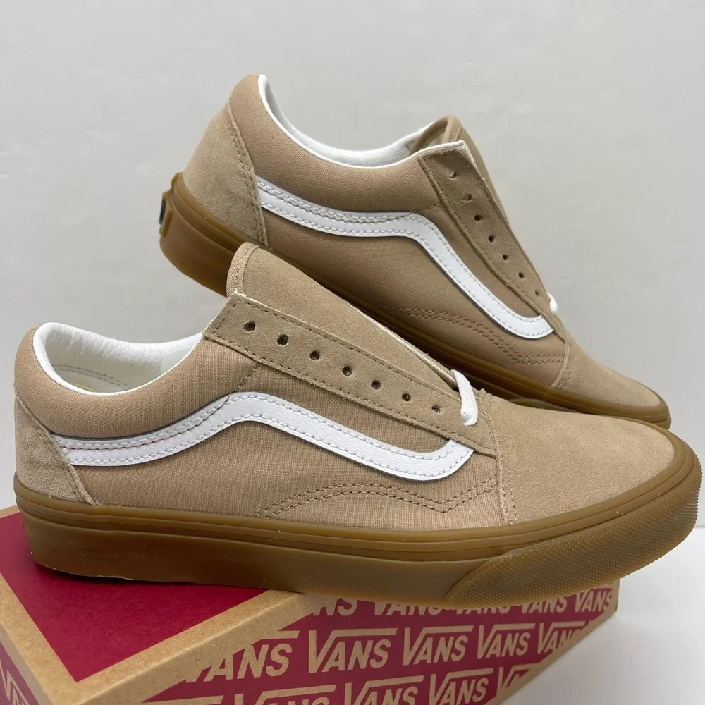 Vans Women's Beige and White Sneakers Old Skool Sesame/Gum VN0A38G1QA2 Sneakers